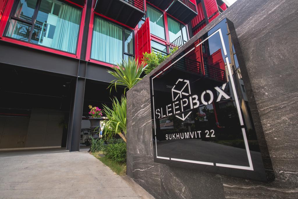 Hostel Sleep Box Sukhumvit 22 Bangkok Exterior foto