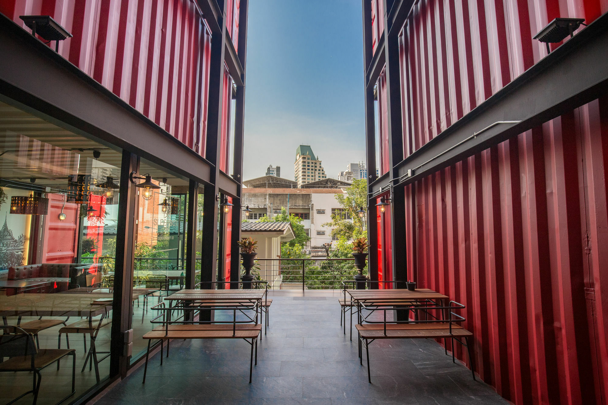 Hostel Sleep Box Sukhumvit 22 Bangkok Exterior foto